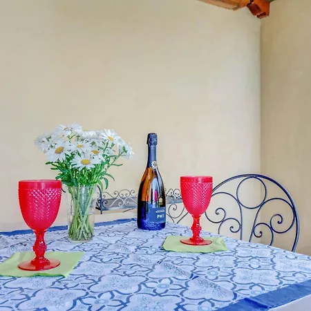 Piscina Panoramica - La Casa Volante